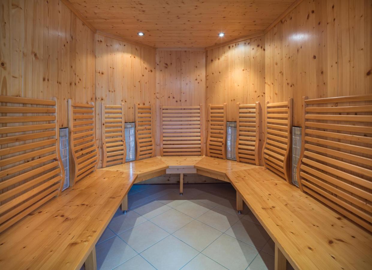 Jufa Hotel Алтаусзее Екстериор снимка
