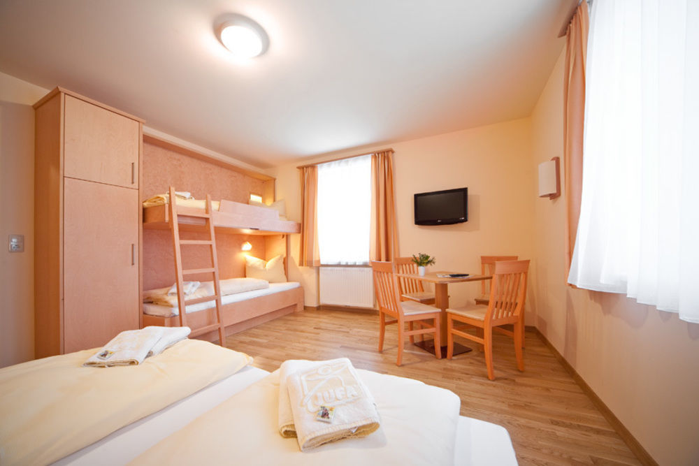 Jufa Hotel Алтаусзее Екстериор снимка